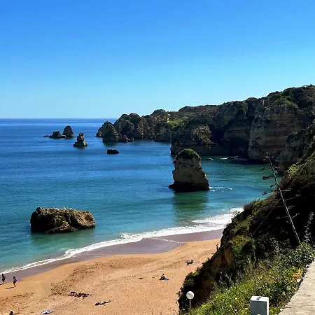 Casa Da Buganvilia Vermelha - Iberlagos Com Vista De Mar E Acesso Direto A Praia Apartment *