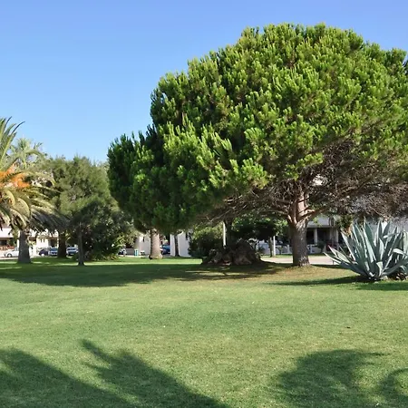 Casa Da Buganvilia Vermelha - Iberlagos Com Vista De Mar E Acesso Direto A Praia Lagos